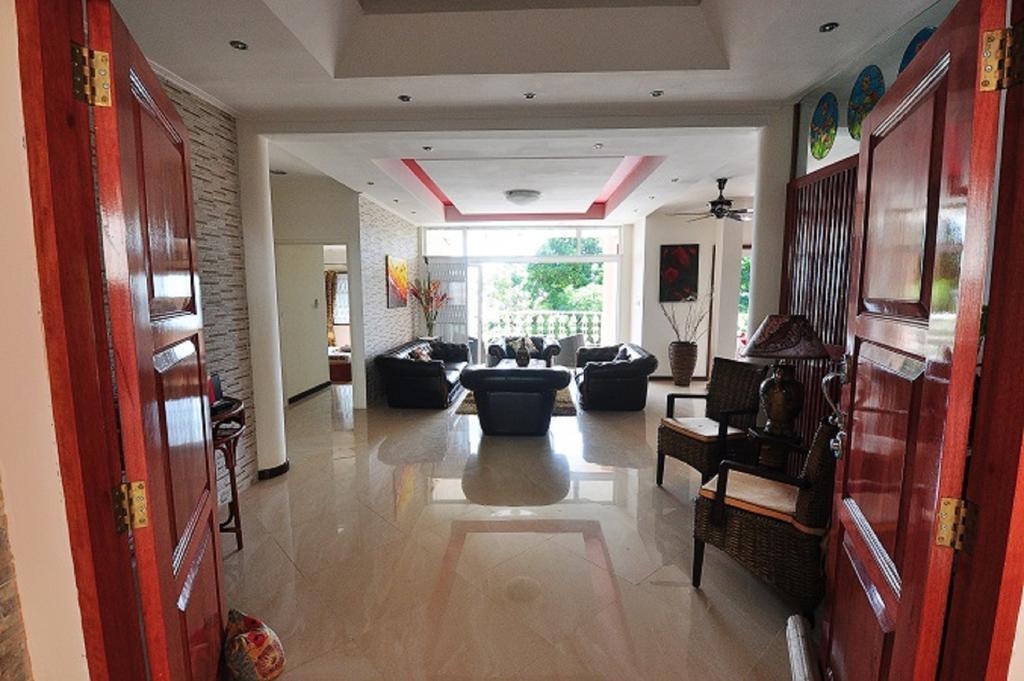 Glacis Heights Villa Exterior photo
